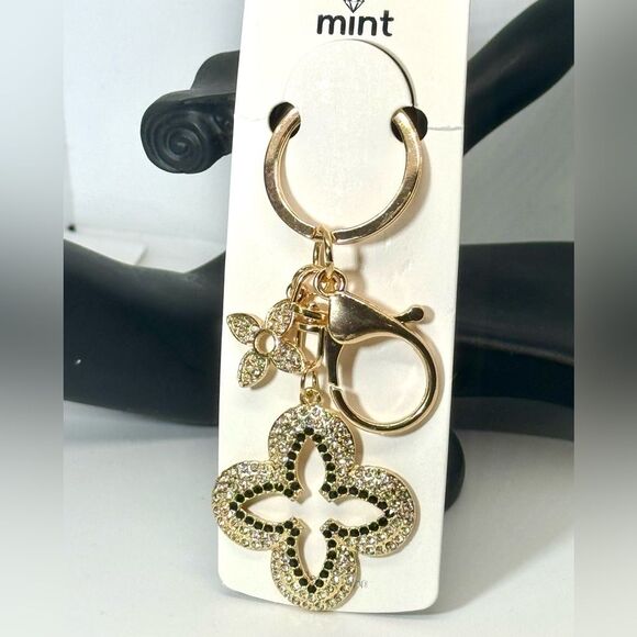 Crystal Clover Keychain Charm - Black & Gold Accent - Picture 5 of 7